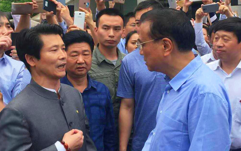 中共中央政治局常务、国务院总理李克强接见湖北万赢娱乐集团主席刘雁飞